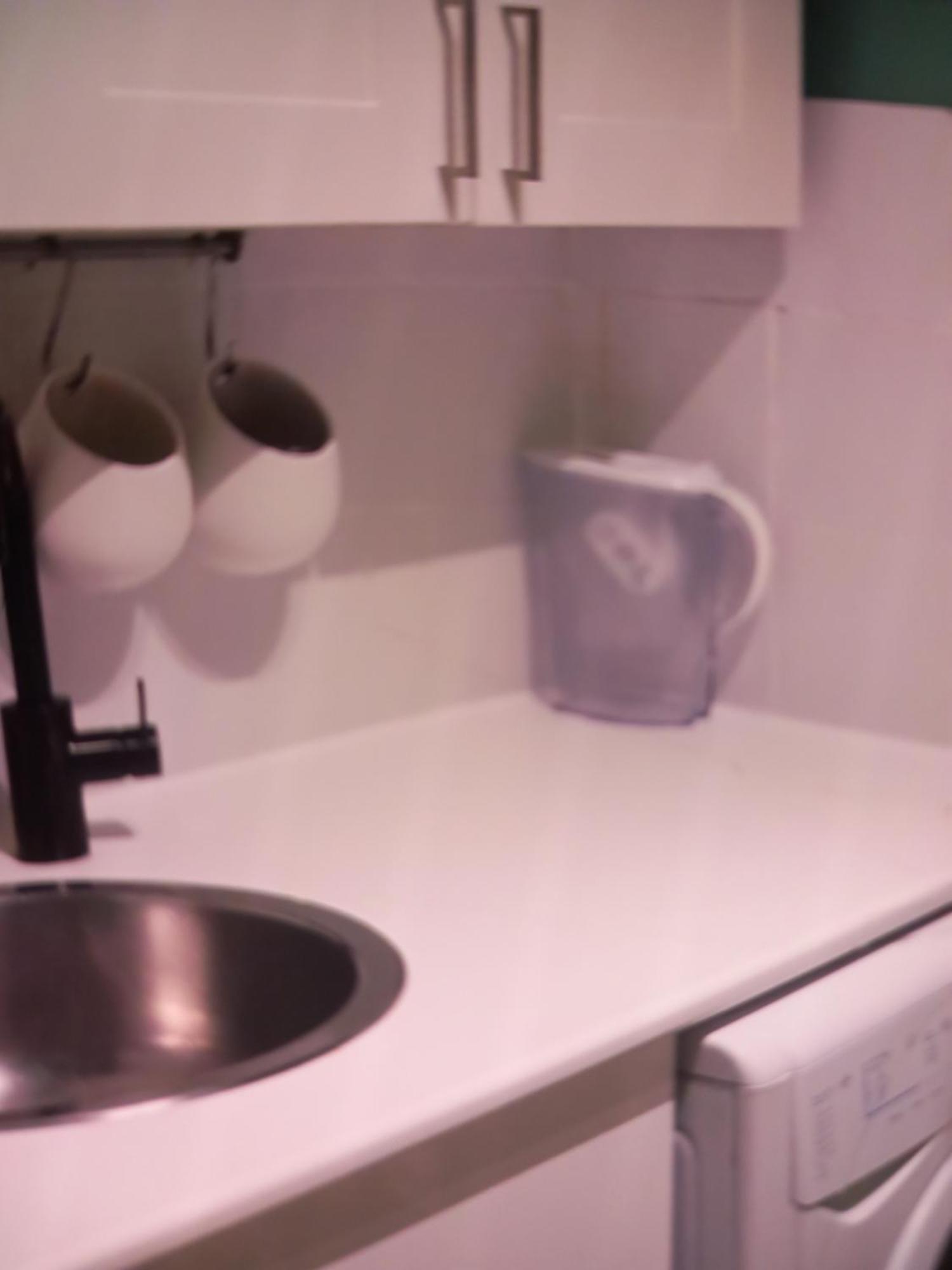 Accommodatie bij particulieren Gare Montparnasse,gorgeous Place, Center ,close To Eiffel Tour And Louvre Meusm , Front Metro *